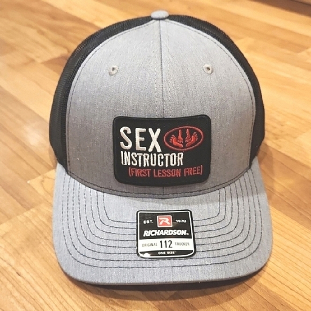 Novelty funny hat - Picture 1 of 8